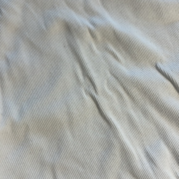 Lot of 2 cropped camis from Aritzia’s TNA - Picture 8 of 8